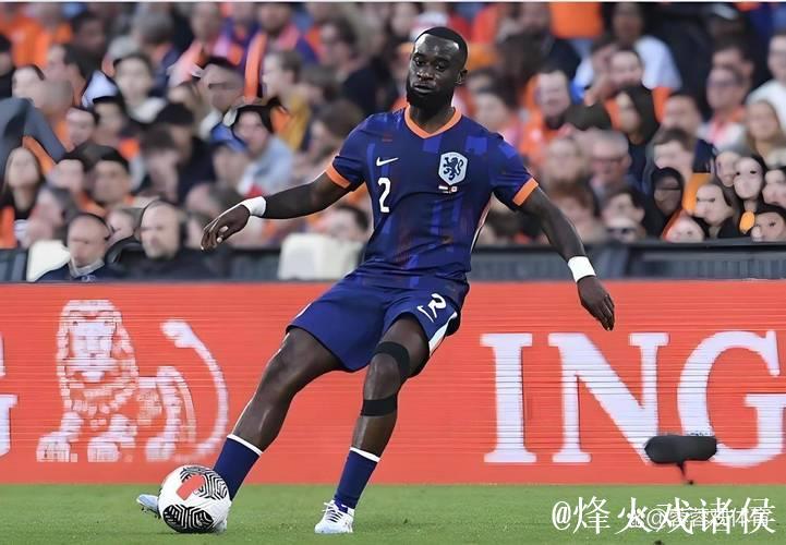 迪马:英超升班马桑德兰有意卢库米,将在解约金条款到期后求购 迪马:英超升班马桑德兰有意卢库米,将在解约金条款到期后求购